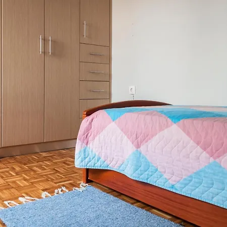 Veranda Apartment *